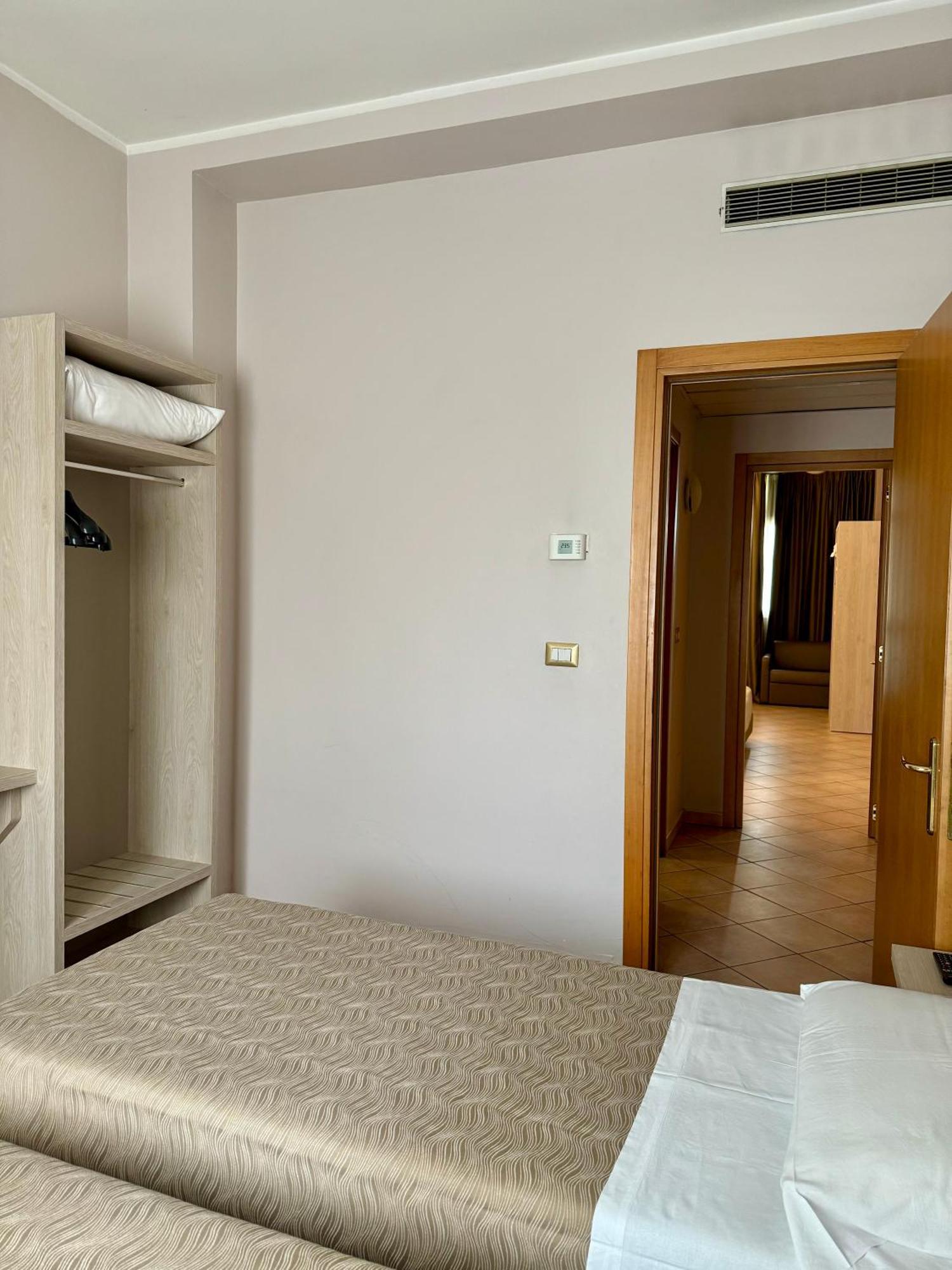 Miramonti Hotel 3*